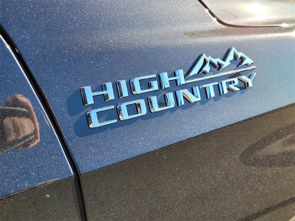 New 2025 Chevrolet Tahoe High Country image 15