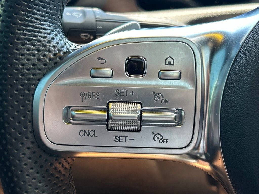 Used 2023 Mercedes-Benz CLA 35 AMG 4MATIC image 28