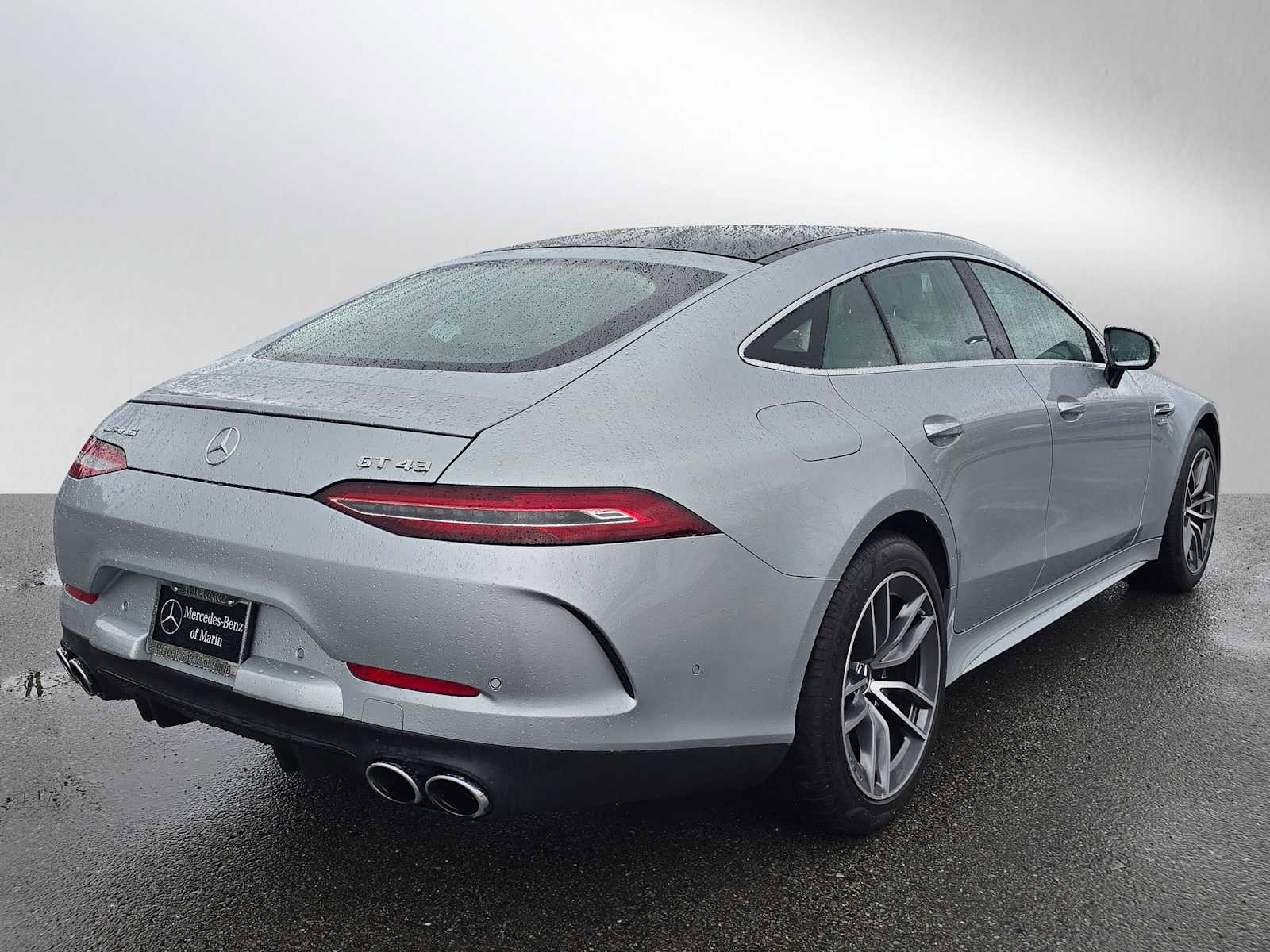 Used 2024 Mercedes-Benz AMG GT 43 image 3