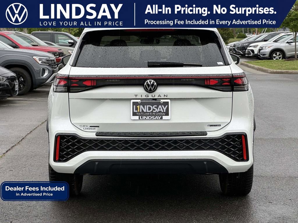 Used 2026 Volkswagen Tiguan SEL R-Line AWD/4WD image 6