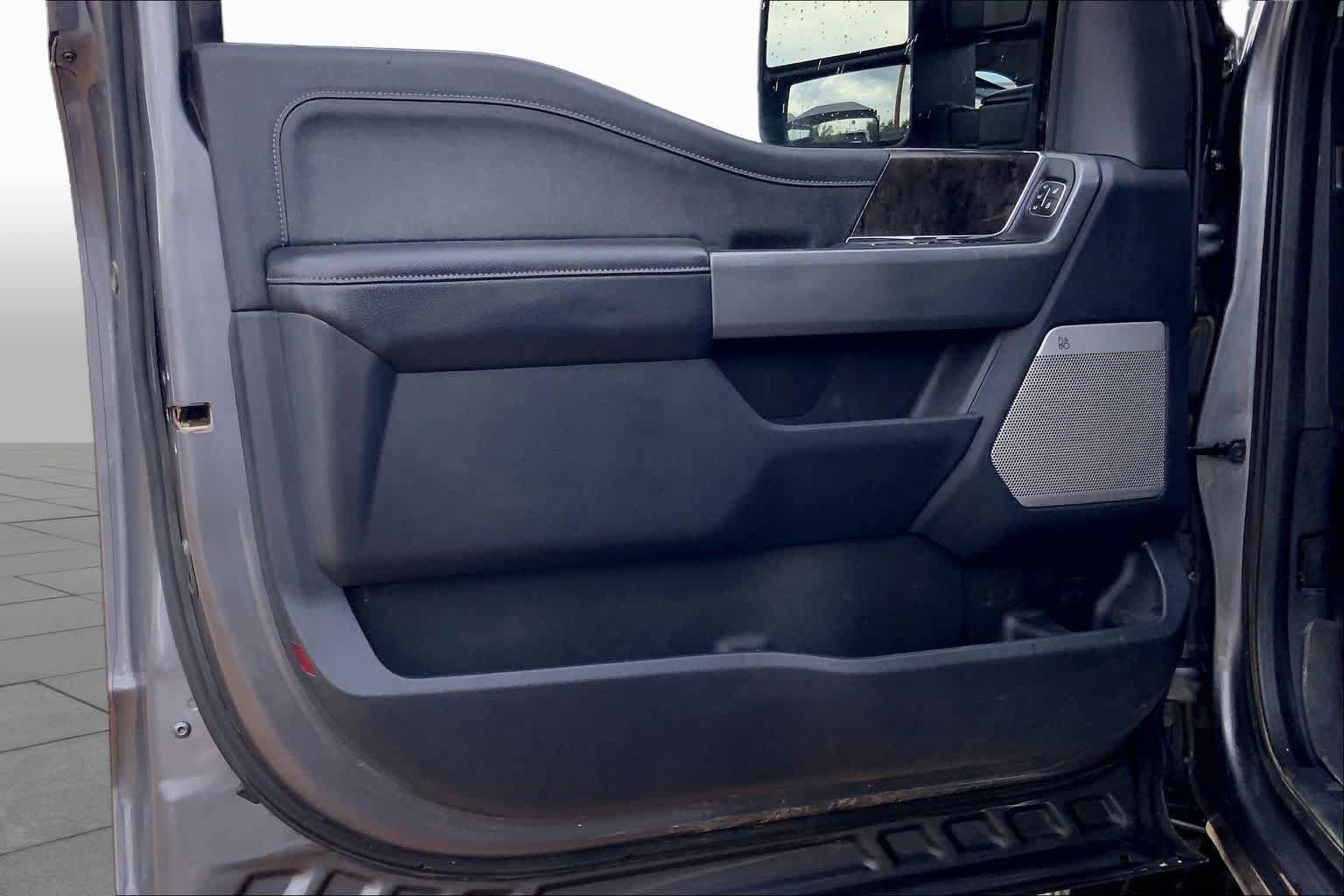 Used 2024 Ford F250 Lariat w/ Chrome Package AWD/4WD image 20