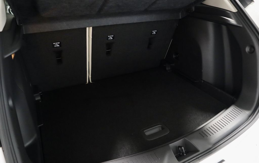 Used 2024 Buick Encore GX Avenir w/ Avenir Technology Package FWD image 15