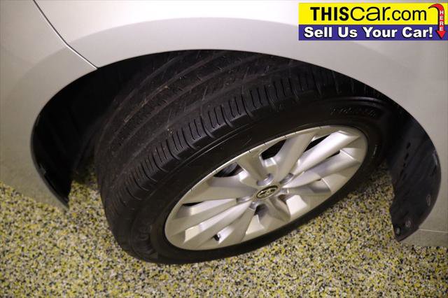 Used 2020 Toyota Corolla LE image 24