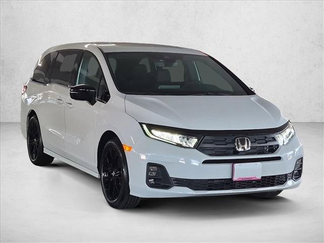 Used 2026 Honda Odyssey Sport-L image 3
