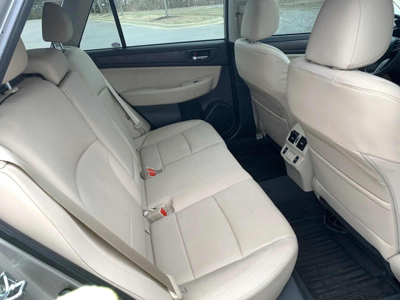 Used 2019 Subaru Outback 2.5i Limited image 32