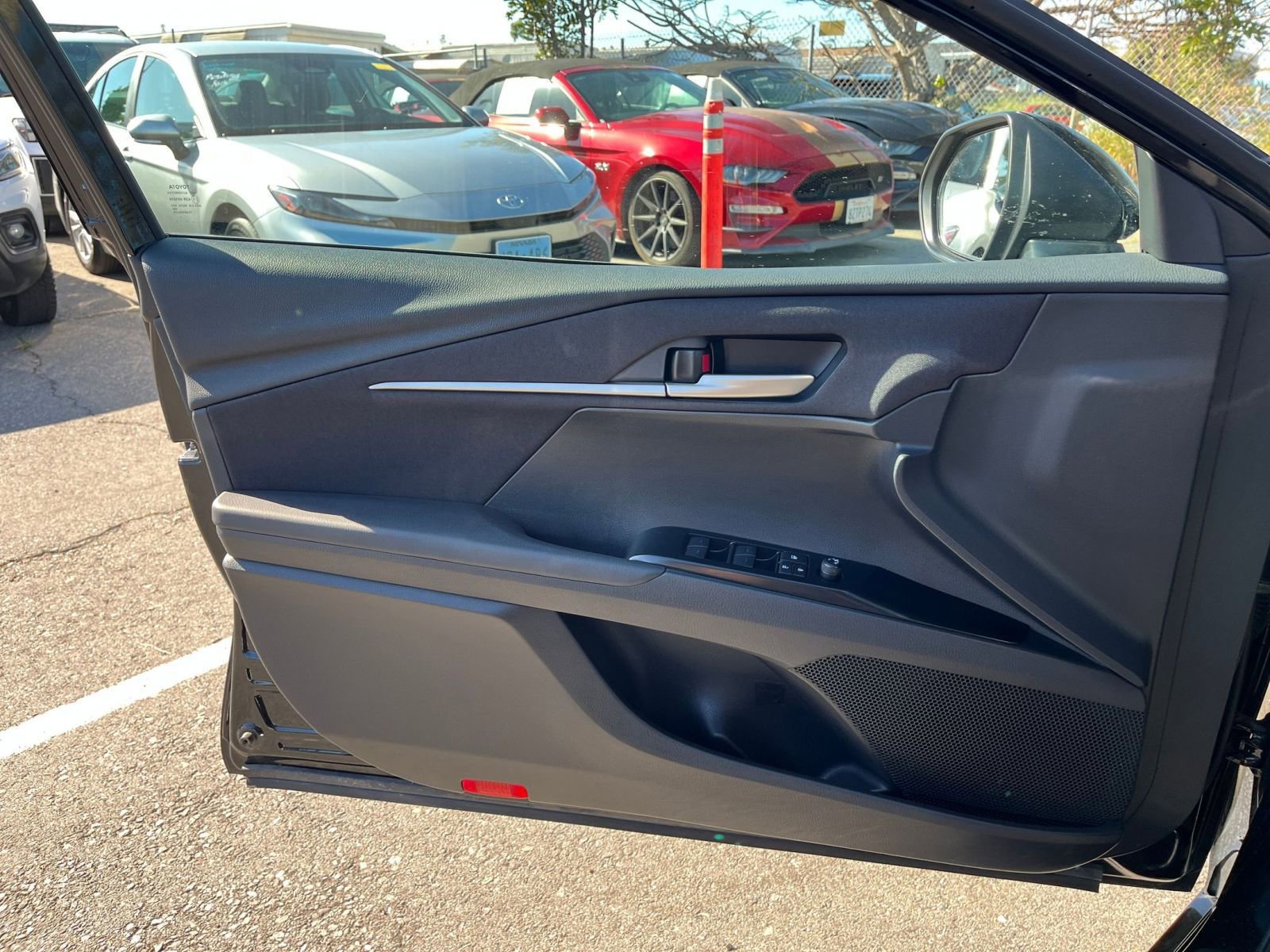 Used 2025 Toyota Camry LE image 18