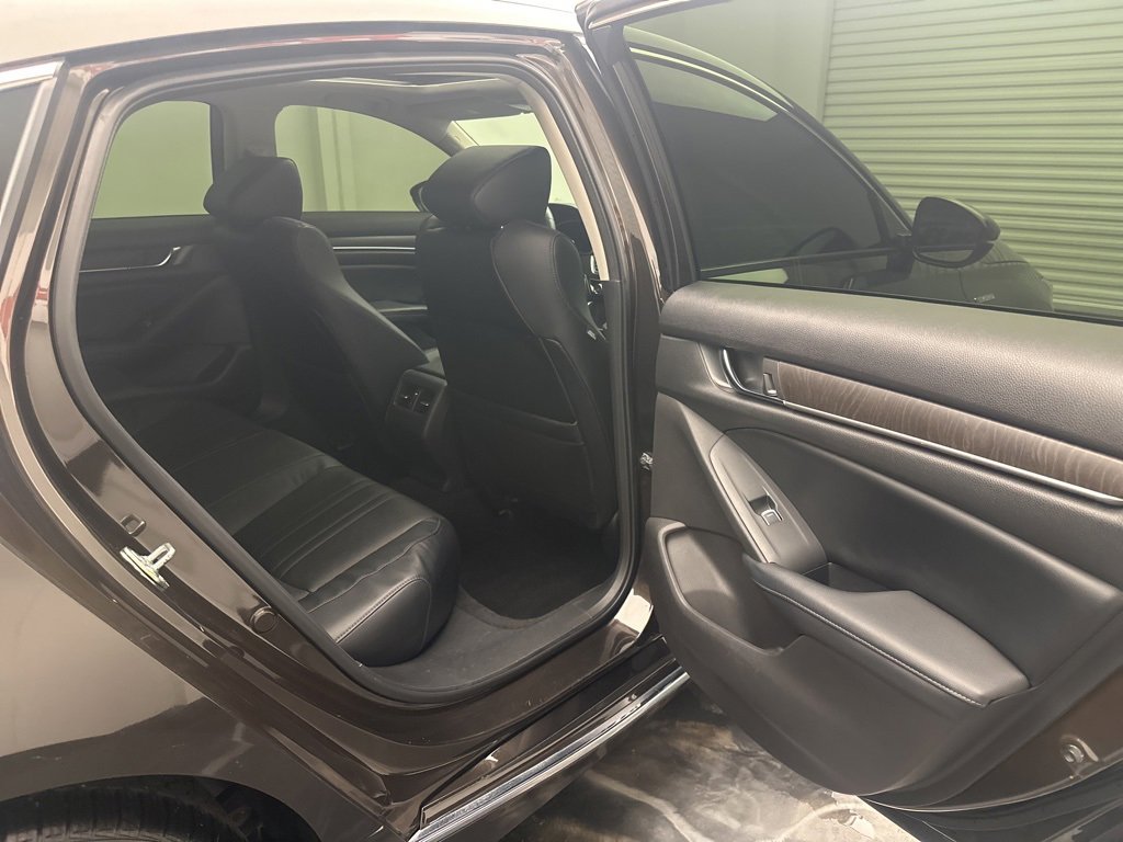 Used 2018 Honda Accord EX-L image 7