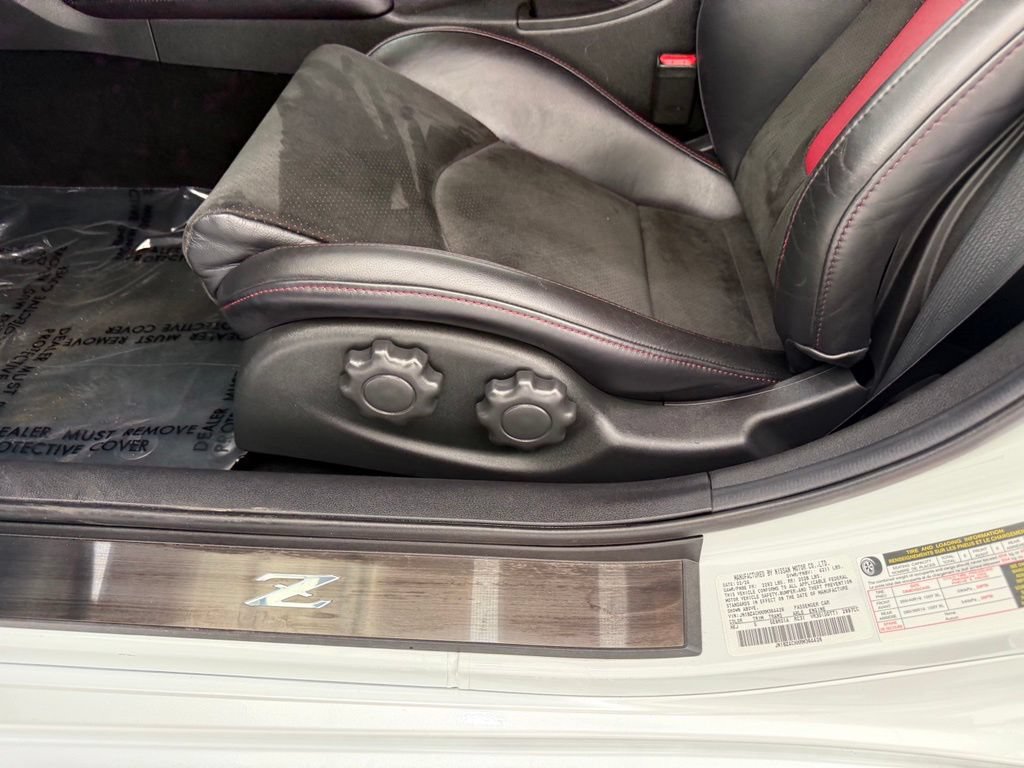 Used 2024 Nissan Z NISMO w/ Floor Mat Package RWD image 13
