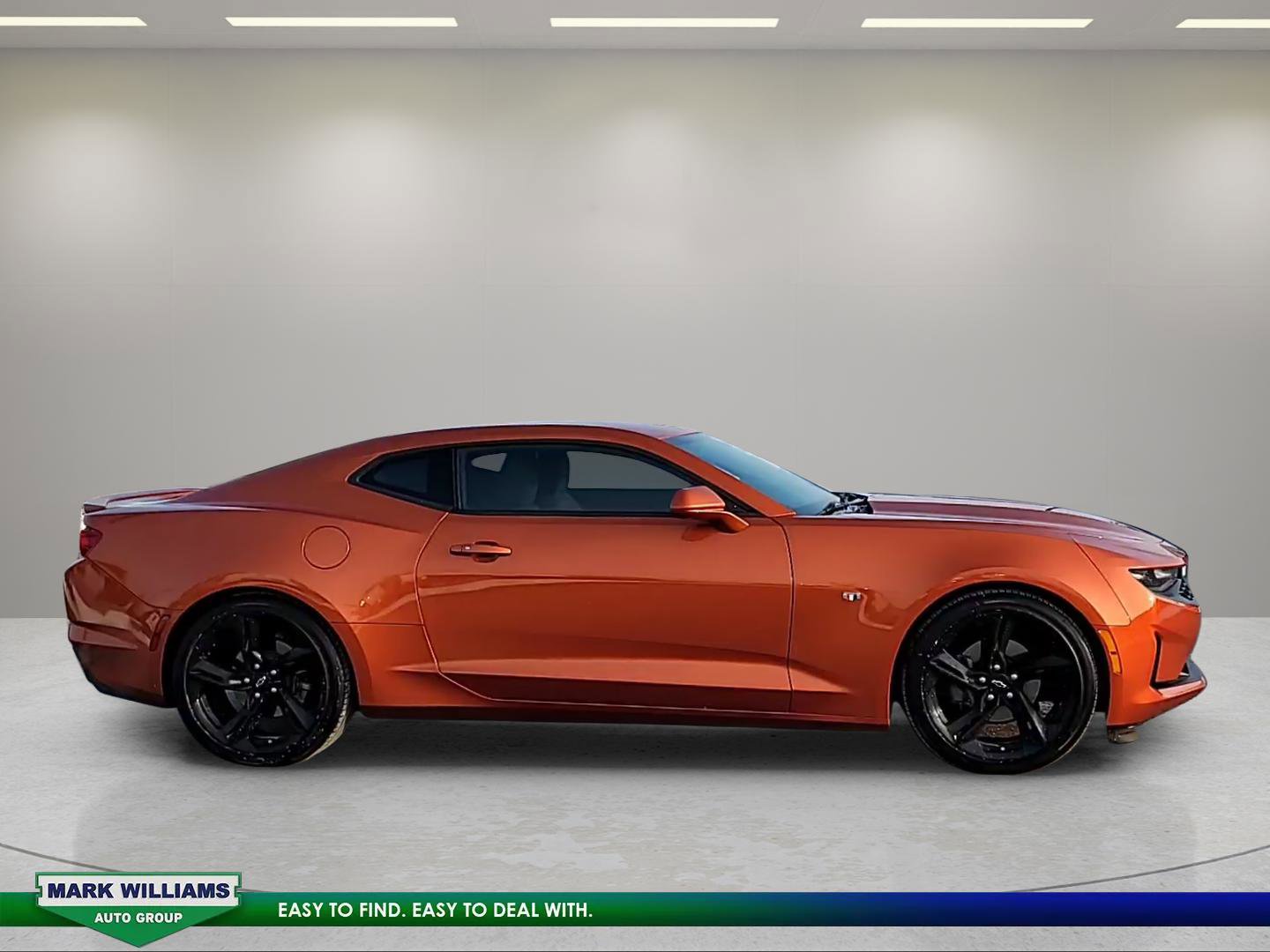 Used 2024 Chevrolet Camaro LT w/ Technology Package image 9