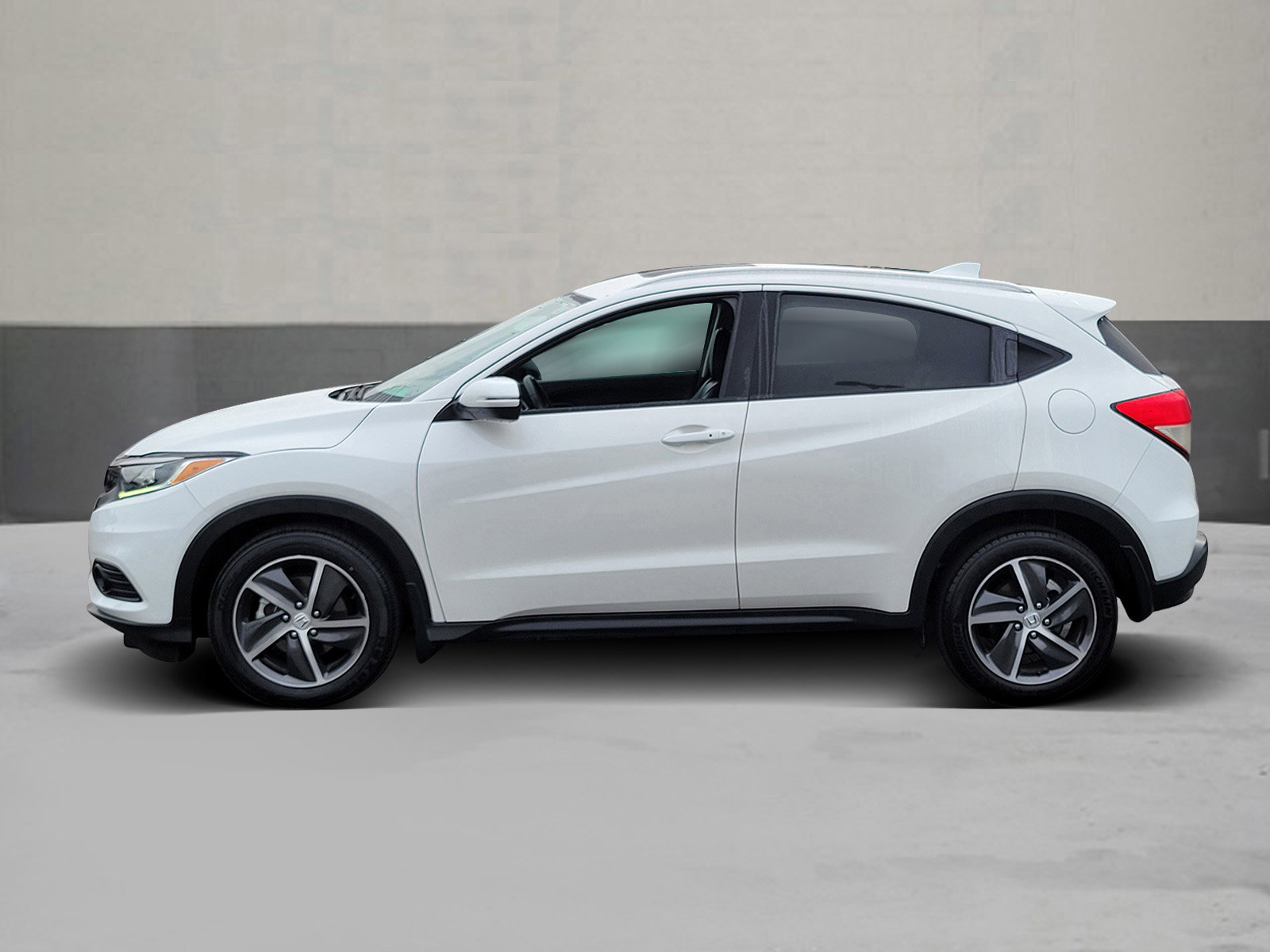 Used 2022 Honda HR-V EX-L image 3