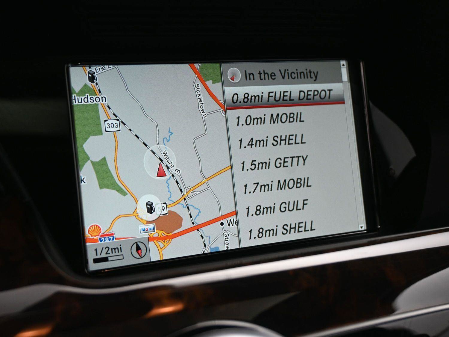 Used 2015 Mercedes-Benz GLK 350 4MATIC image 4