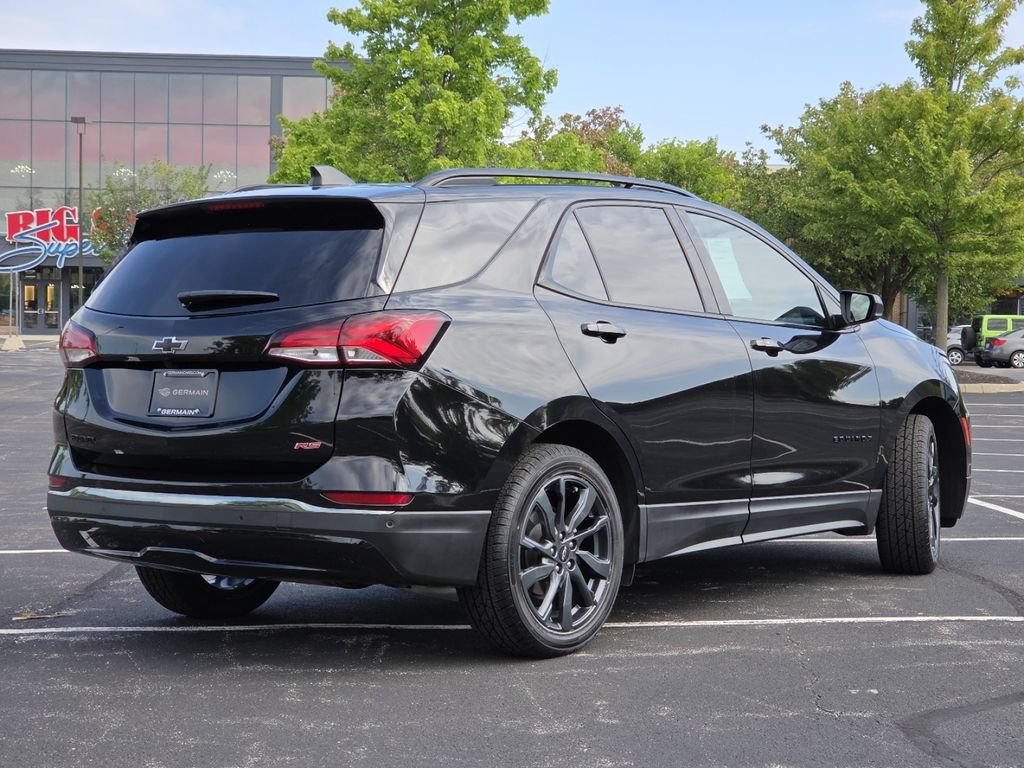 Used 2023 Chevrolet Equinox RS FWD image 23