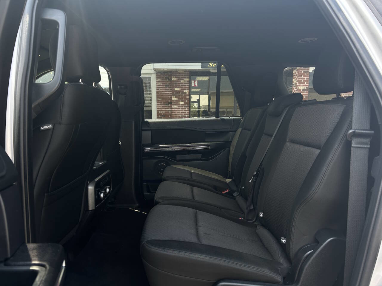 Used 2019 Ford Expedition Max XLT image 19