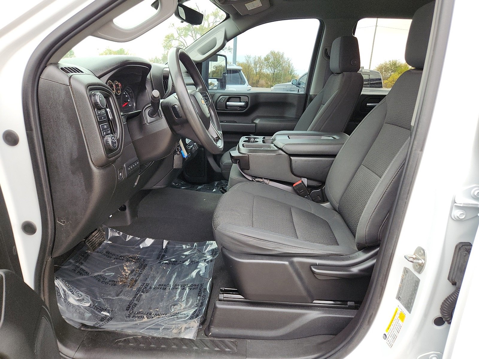 Used 2021 Chevrolet Silverado 2500 Custom w/ Custom Value Package image 12