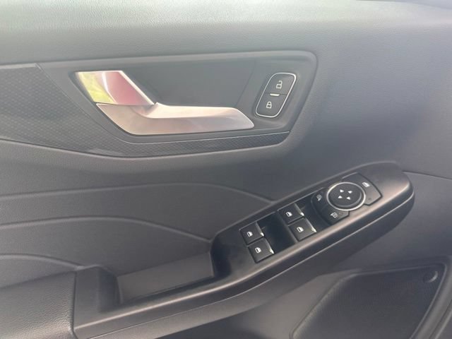 Used 2026 Ford Escape ST-Line w/ Tech Pack #1 AWD/4WD image 35