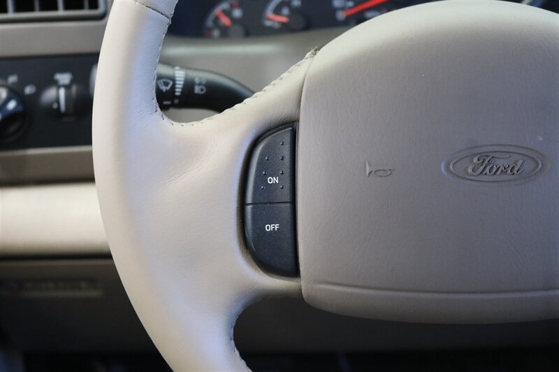 Used 2000 Ford F250 Lariat AWD/4WD image 88