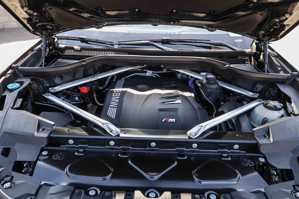 Used 2025 BMW X6 xDrive40i AWD/4WD image 30