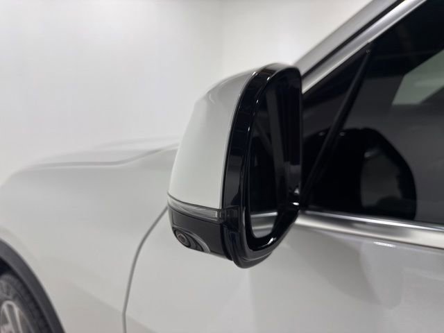 Certified 2023 BMW X5 xDrive40i w/ Premium Package image 9