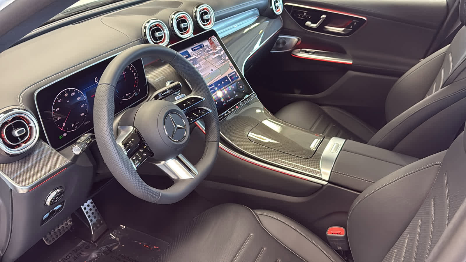 New 2025 Mercedes-Benz GLC 350e 4MATIC image 28