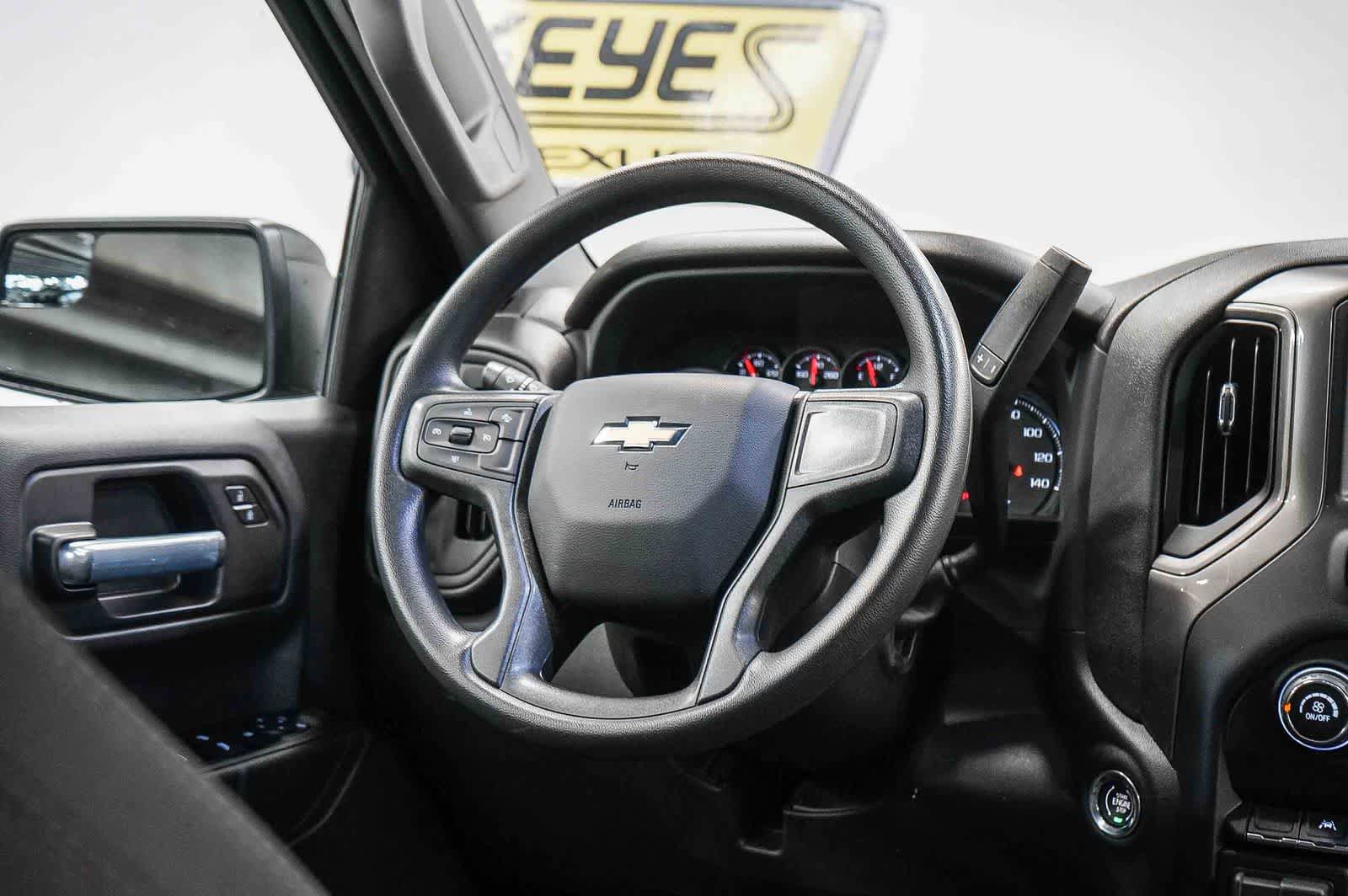 Used 2026 Chevrolet Silverado 1500 Custom w/ Turbomax Blackout Package image 15