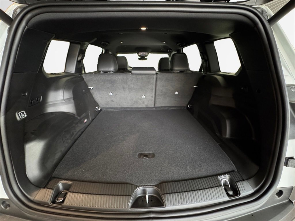 New 2026 Jeep Cherokee Limited image 33