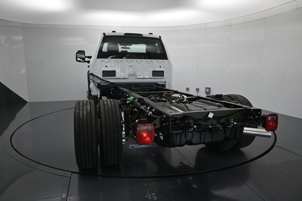 New 2026 Ford F600 4x4 Regular Cab Super Duty w/ XL Chrome Package image 21
