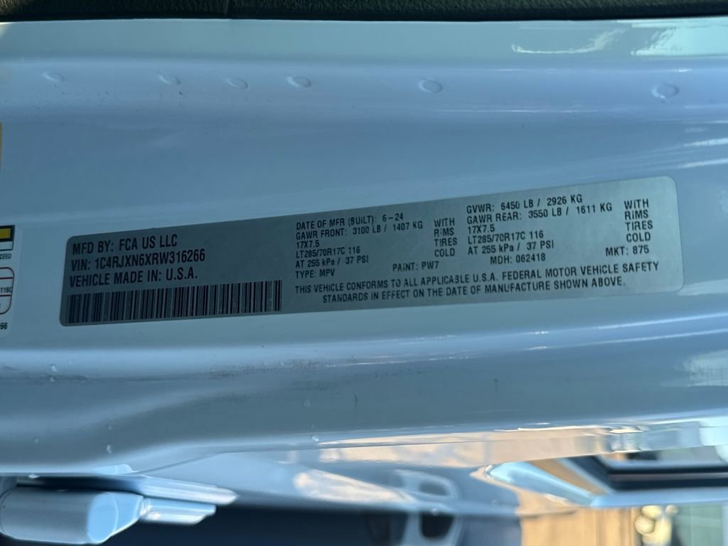 Used 2024 Jeep Wrangler Unlimited image 49