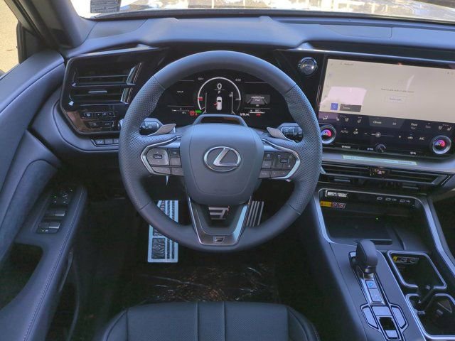 New 2026 Lexus TX 500h AWD image 15