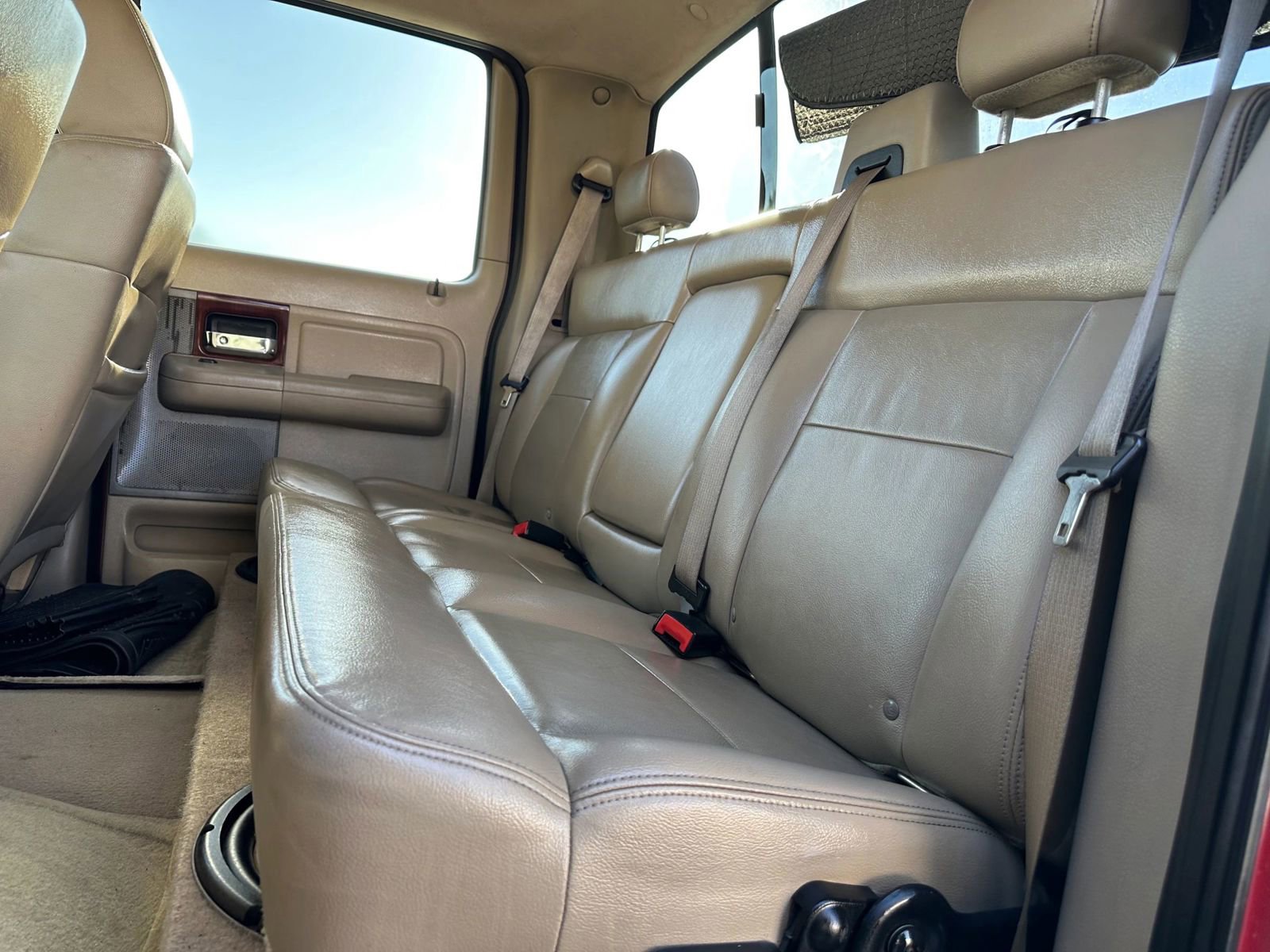 Used 2006 Ford F150 Lariat image 11