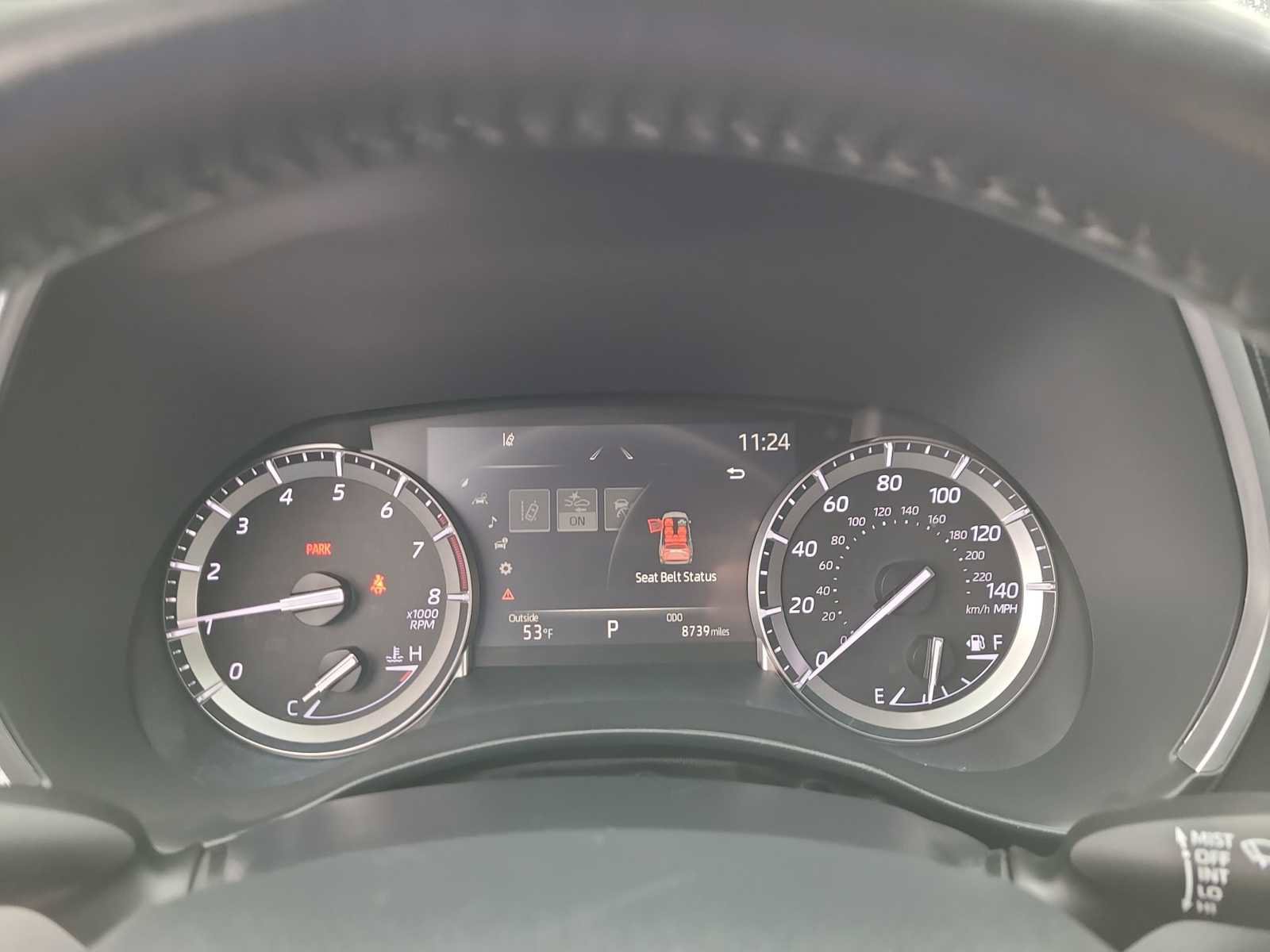 Used 2022 Toyota Highlander XLE image 26