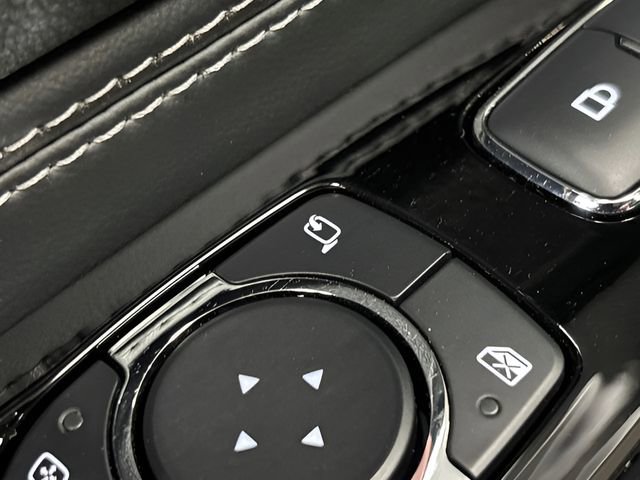 Used 2025 Lincoln Corsair Reserve w/ Equipment Group 202A image 41