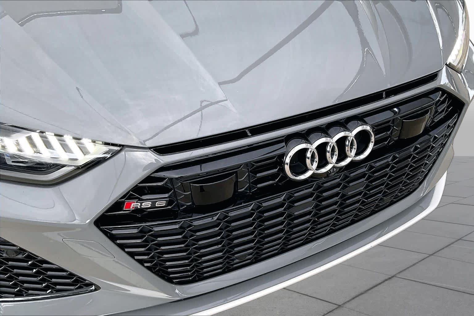 Used 2021 Audi RS 6 AWD/4WD image 29