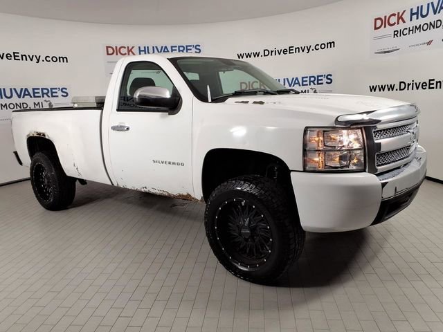 Used 2010 Chevrolet Silverado 1500 W/T image 3