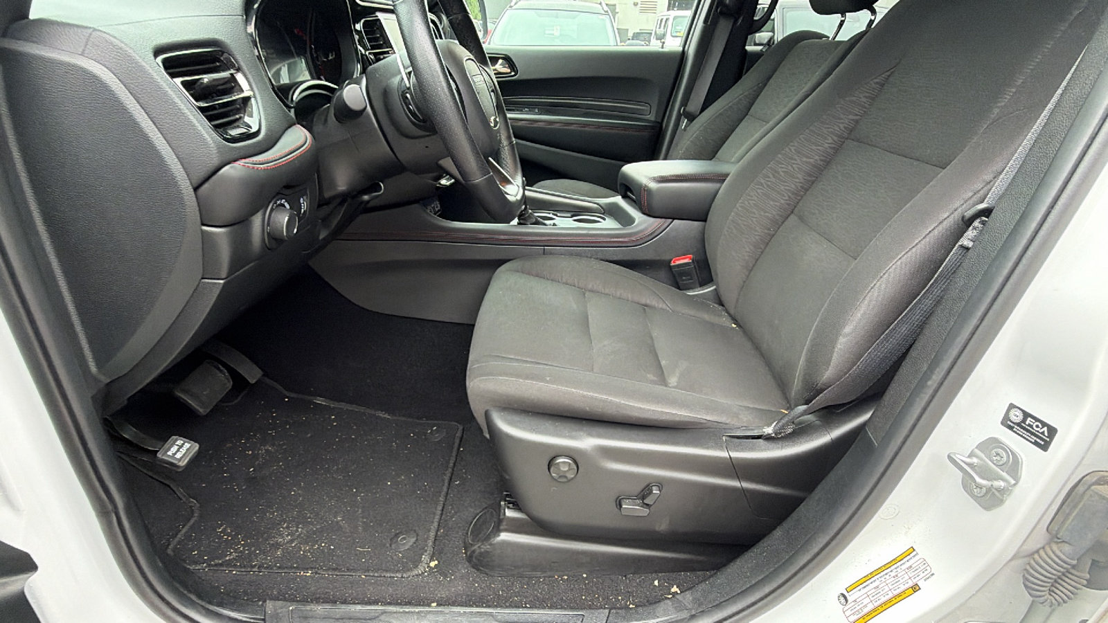 Used 2025 Dodge Durango GT AWD/4WD image 16