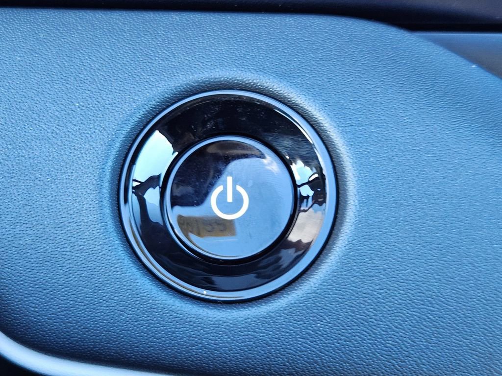 New 2026 Nissan Leaf Platinum+ w/ Cargo Package (Platinum+) image 25