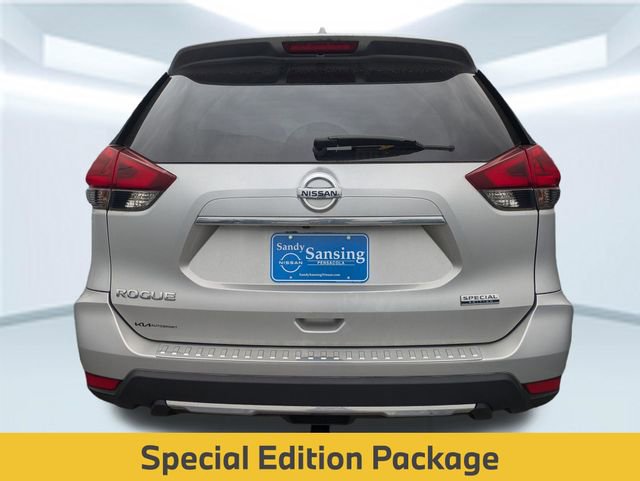 Used 2019 Nissan Rogue S w/ Special Edition Package FWD image 2