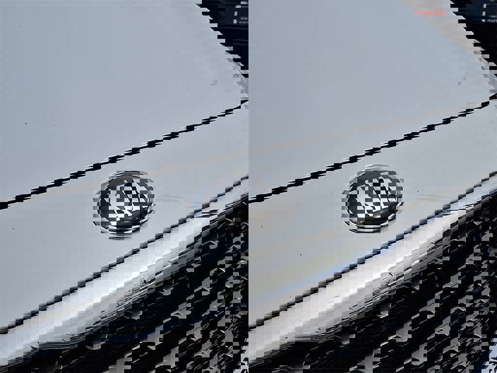 Used 2019 Kia Sedona EX image 28