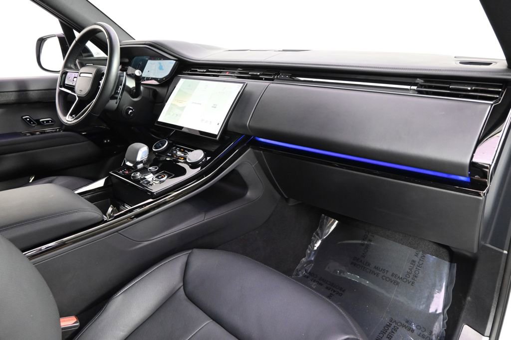 Used 2023 Land Rover Range Rover Sport SE Dynamic image 15