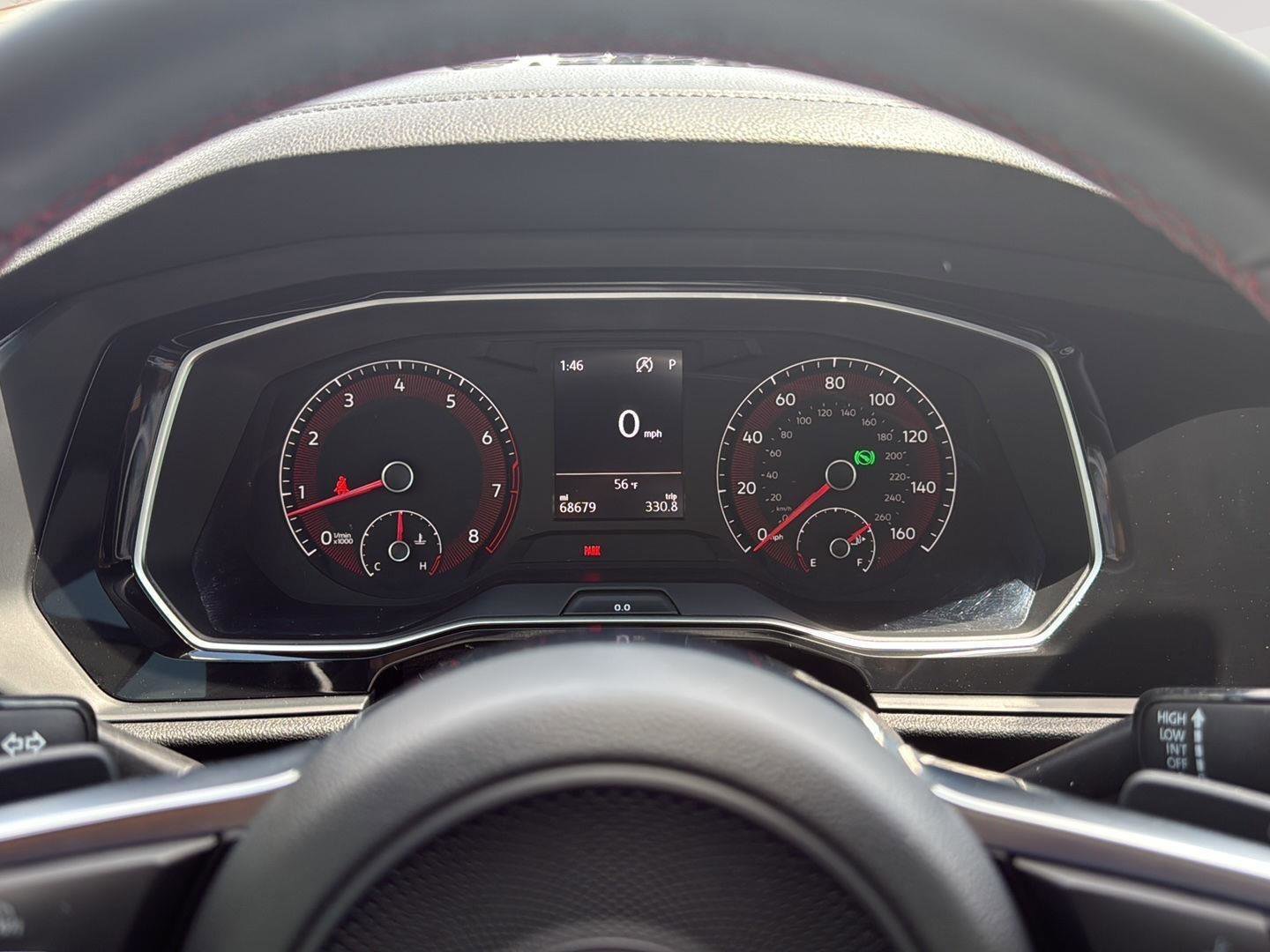 Used 2019 Volkswagen Jetta GLI FWD image 2