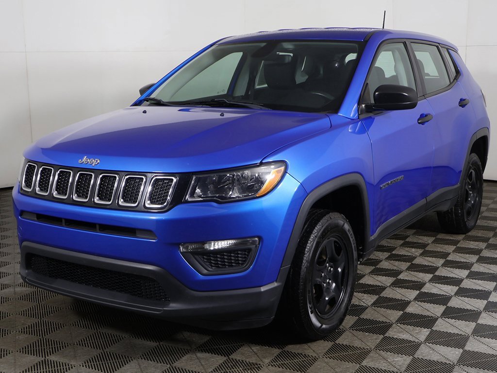 Used 2020 Jeep Compass Sport image 5