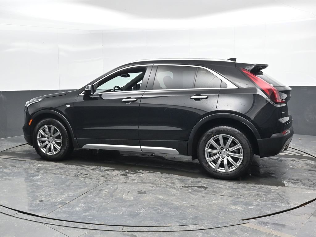 Used 2023 Cadillac XT4 Premium Luxury image 10