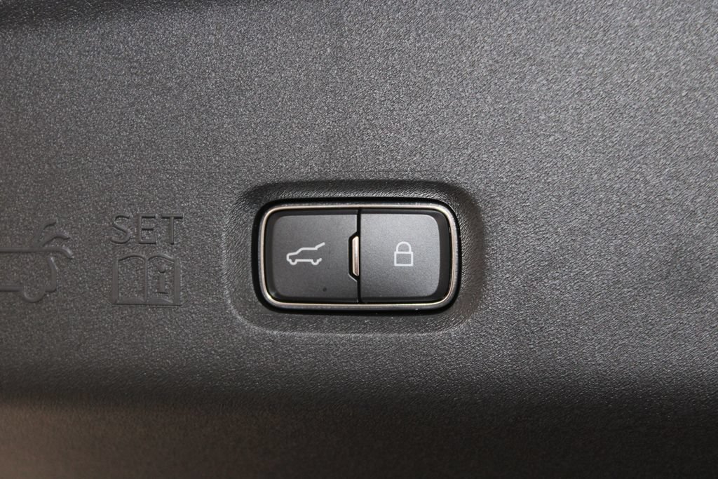 New 2027 Lincoln Navigator L Reserve RWD image 18