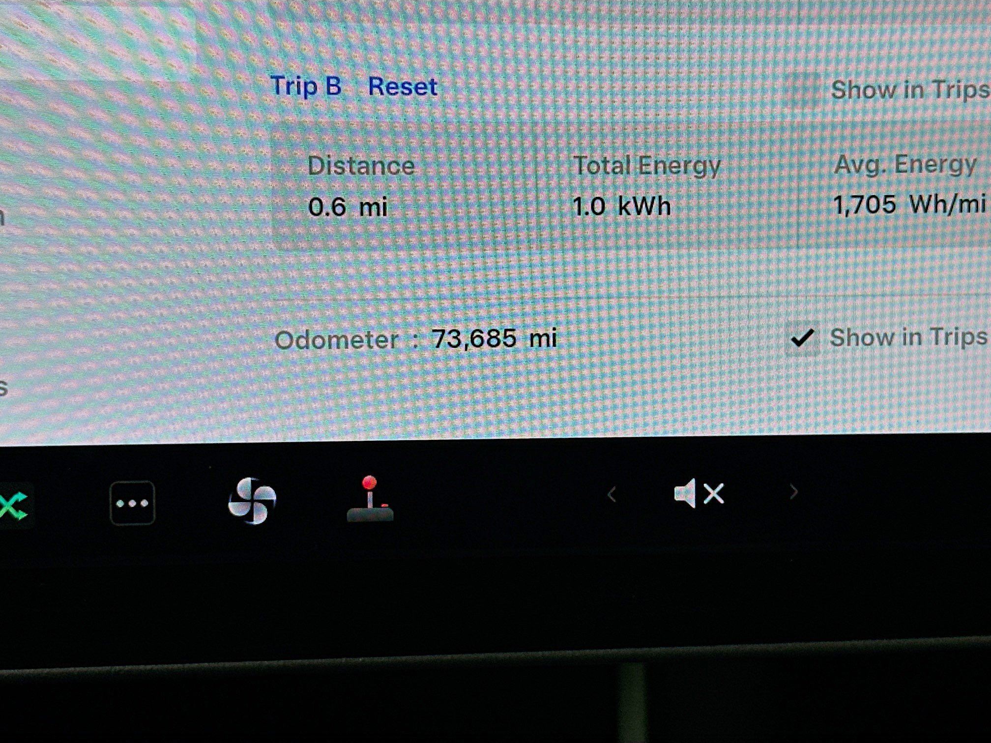 Used 2020 Tesla Model 3 Standard Range Plus image 18