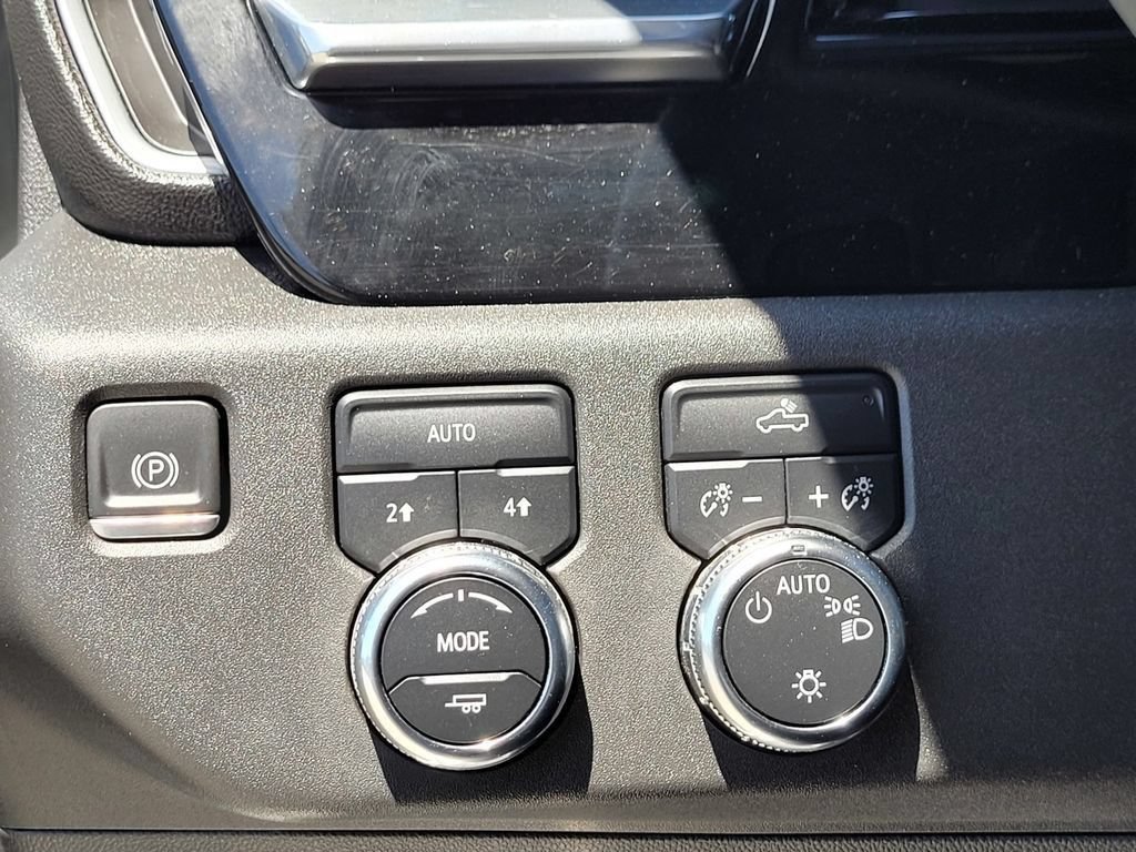 Used 2023 GMC Sierra 1500 SLE AWD/4WD image 28