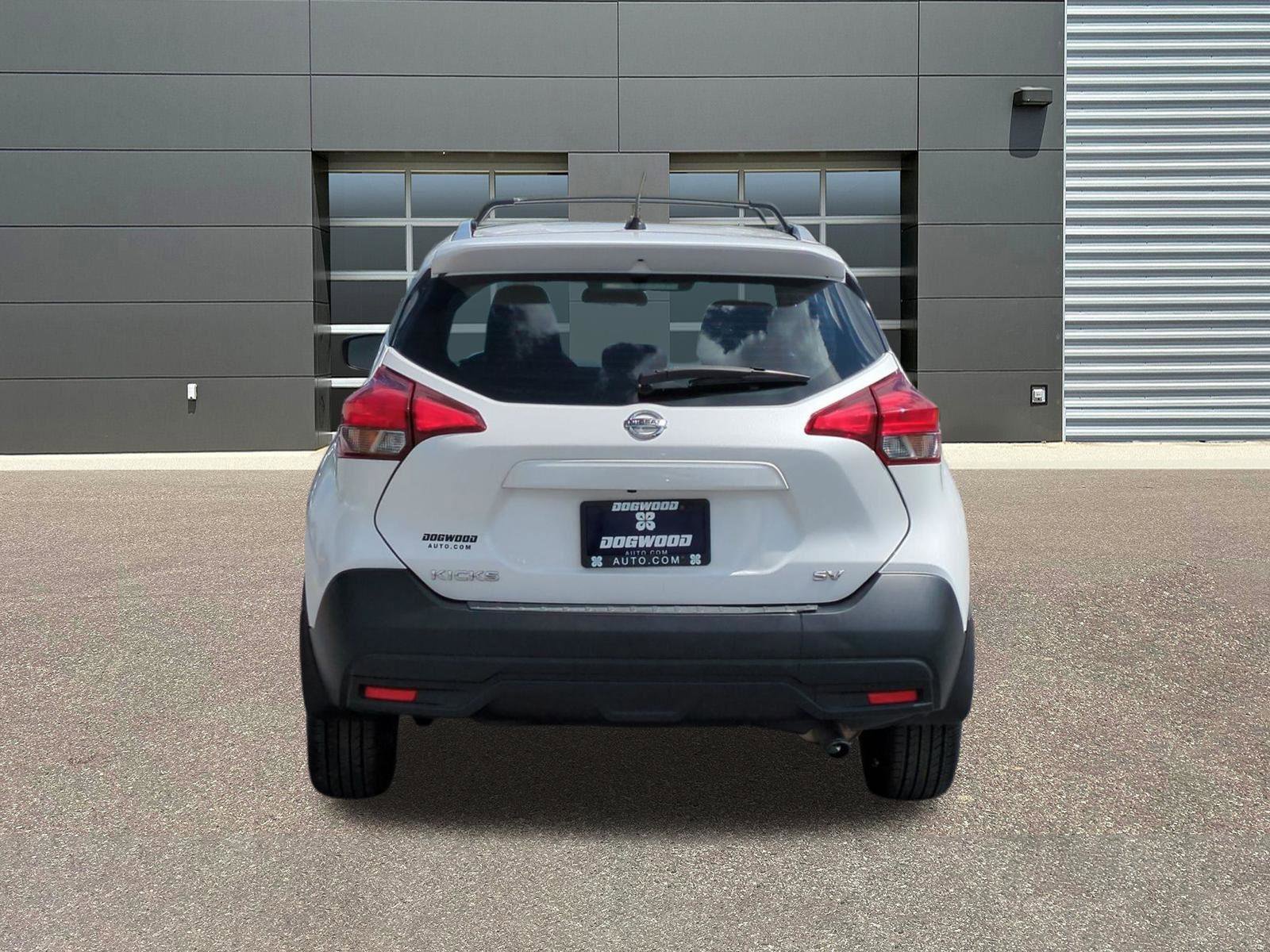 Used 2018 Nissan Kicks SV w/ Exterior Package image 6