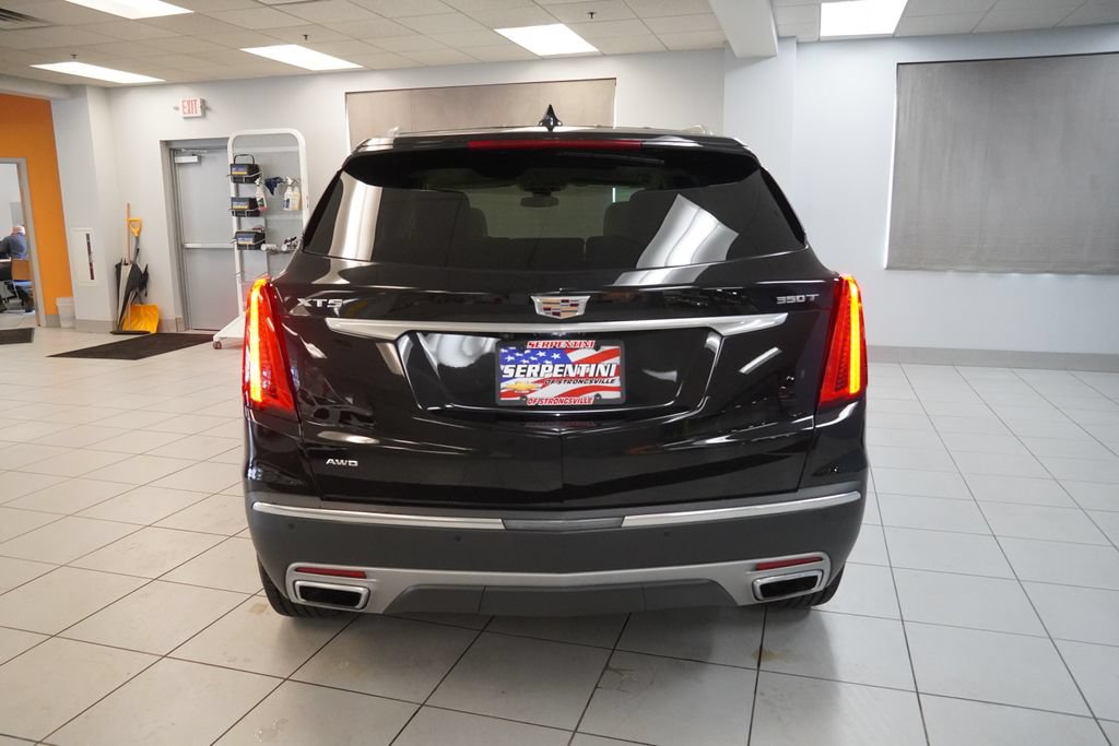 Used 2021 Cadillac XT5 Premium Luxury AWD/4WD image 13