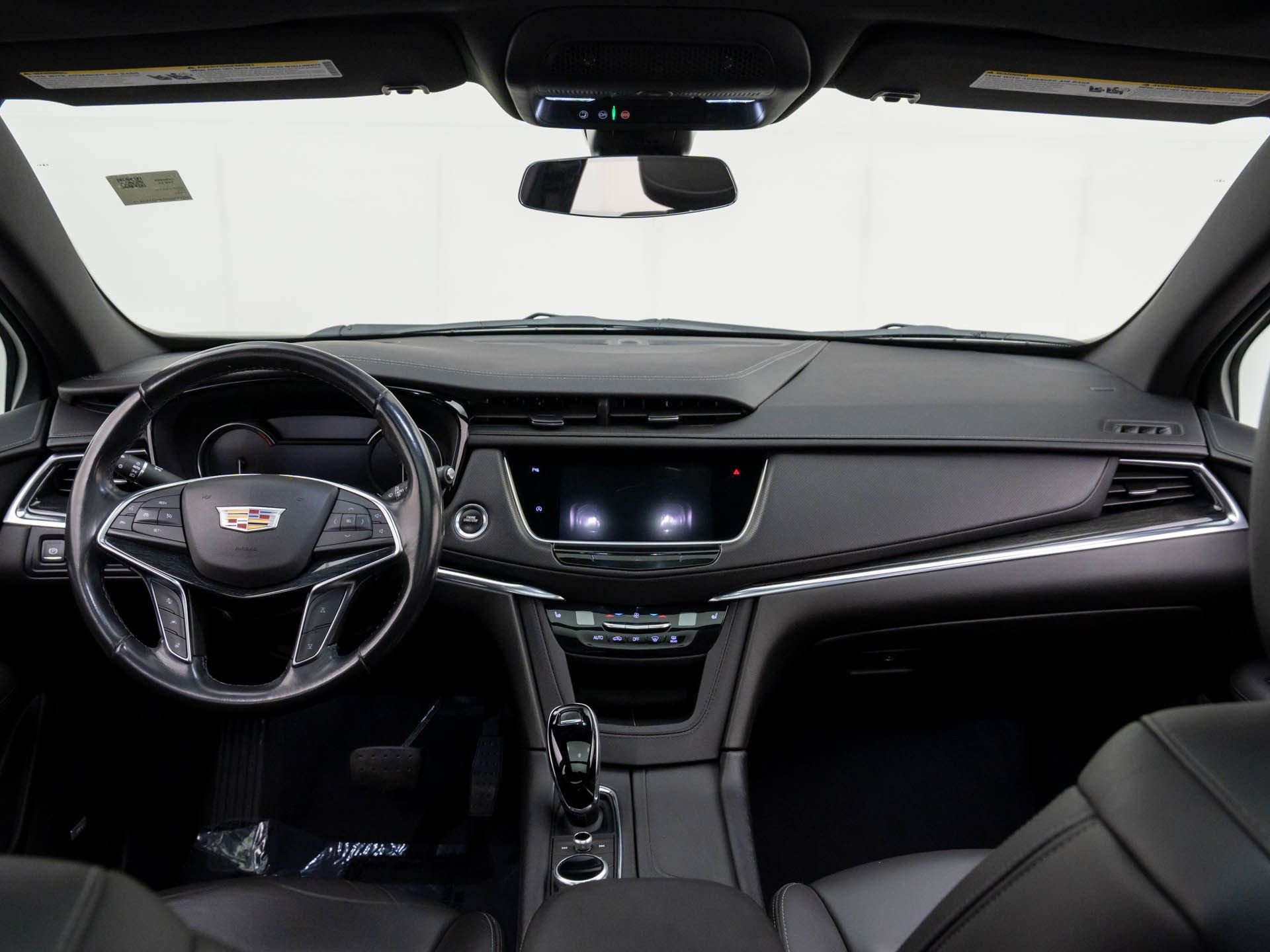 Certified 2022 Cadillac XT5 Premium Luxury image 12