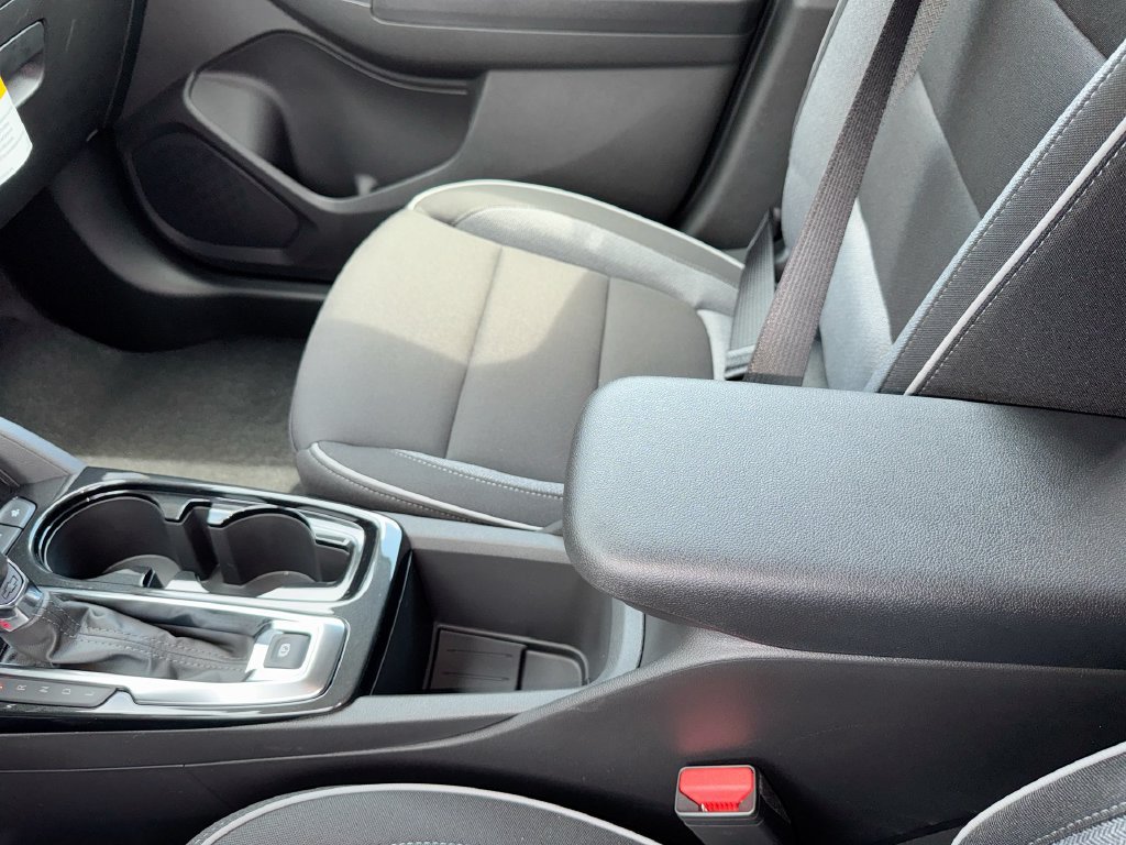 New 2026 Chevrolet TrailBlazer LT w/ LT Cold Weather Package FWD image 24