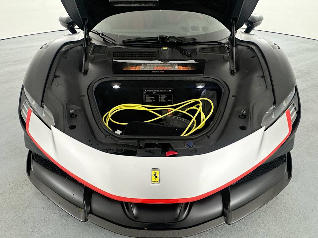 Used 2022 Ferrari SF90 Stradale AWD/4WD image 29