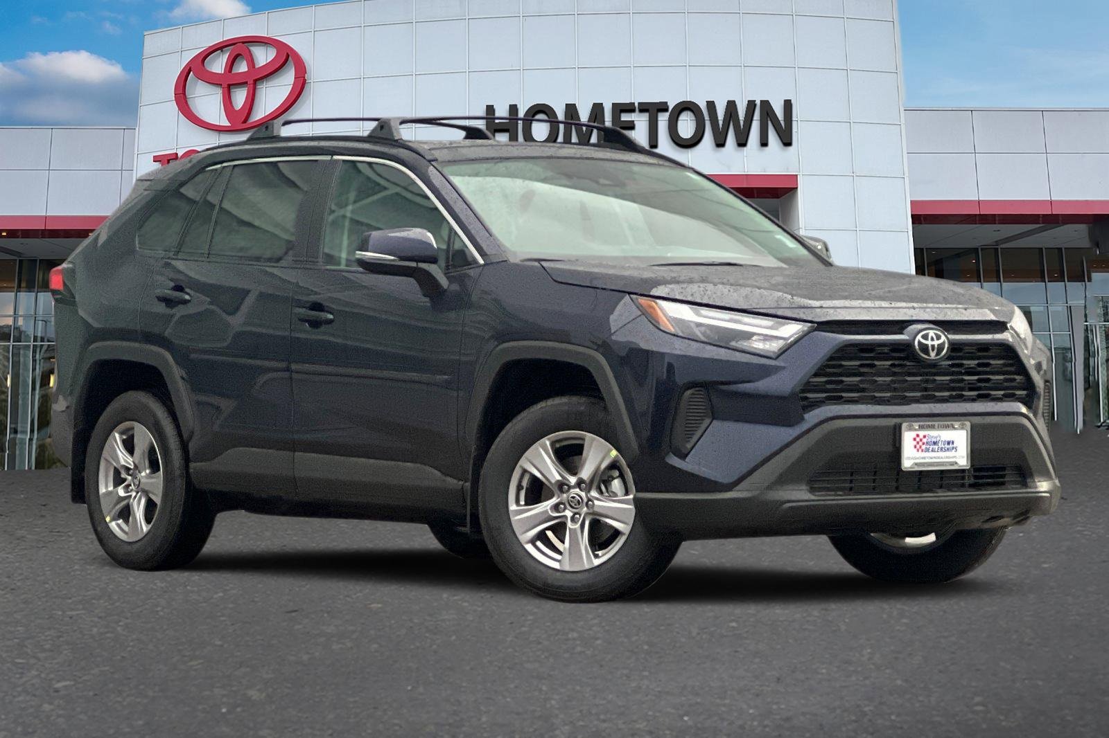 New 2025 Toyota RAV4 XLE w/ Convenience Package image 2